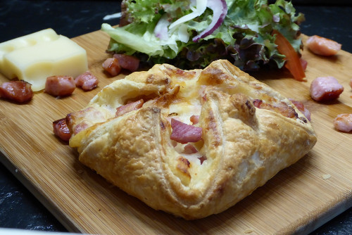 Golden Bake Pepperoni Pizza Jambons thumbnail