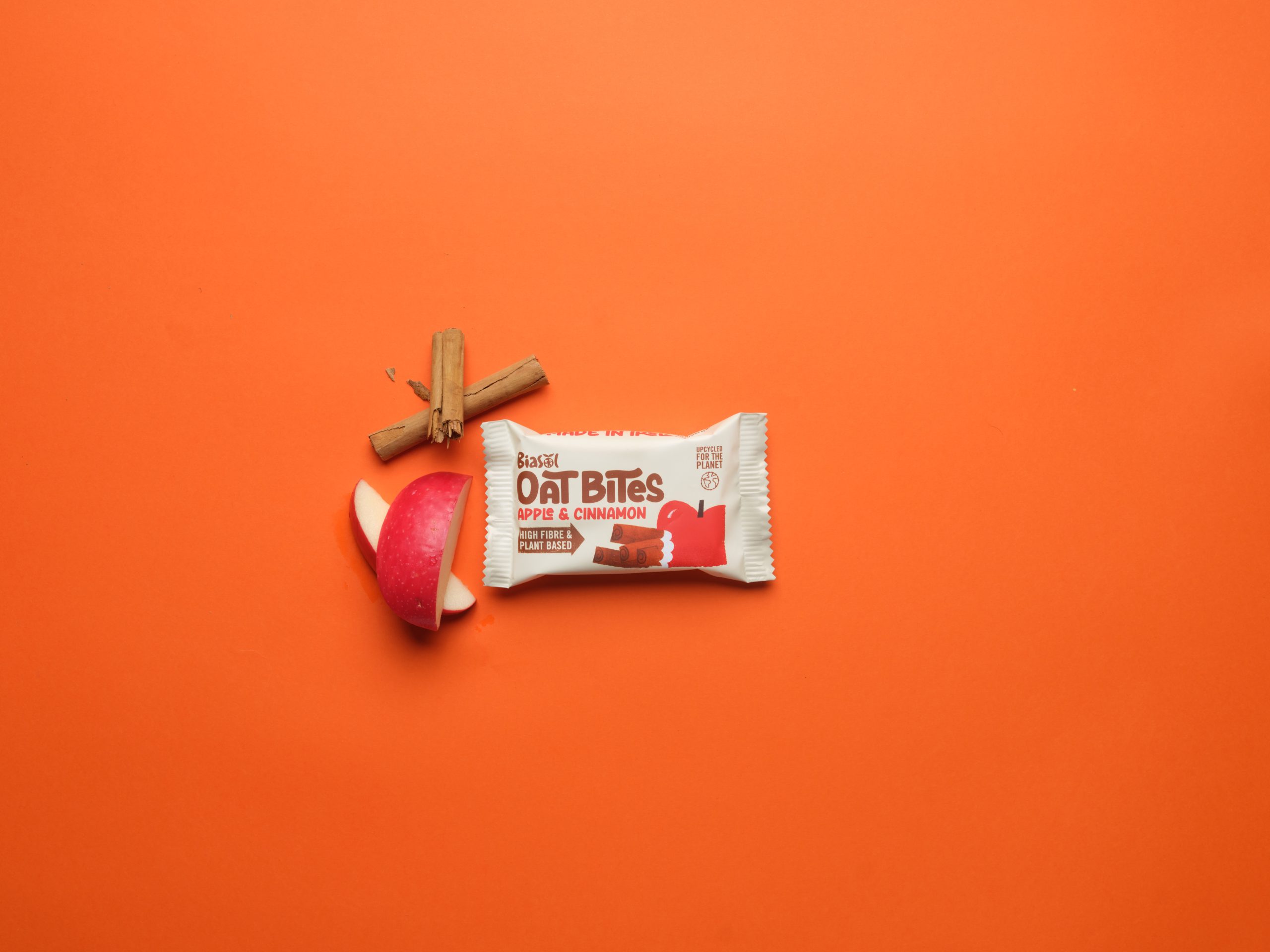 Apple and Cinnamon Oat Bites thumbnail